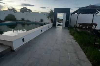 Villa de luxe à vendre à Takelssa / Rtiba – Vue sur mer