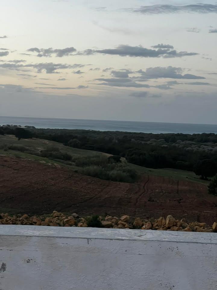 Villa de luxe à vendre à Takelssa / Rtiba – Vue sur mer